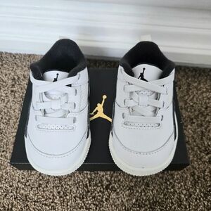 Kids White Jordan Shoes